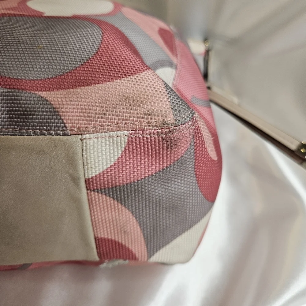 Coach Chelsea Scarf Print 19400 Pink - Picture 4 of 12